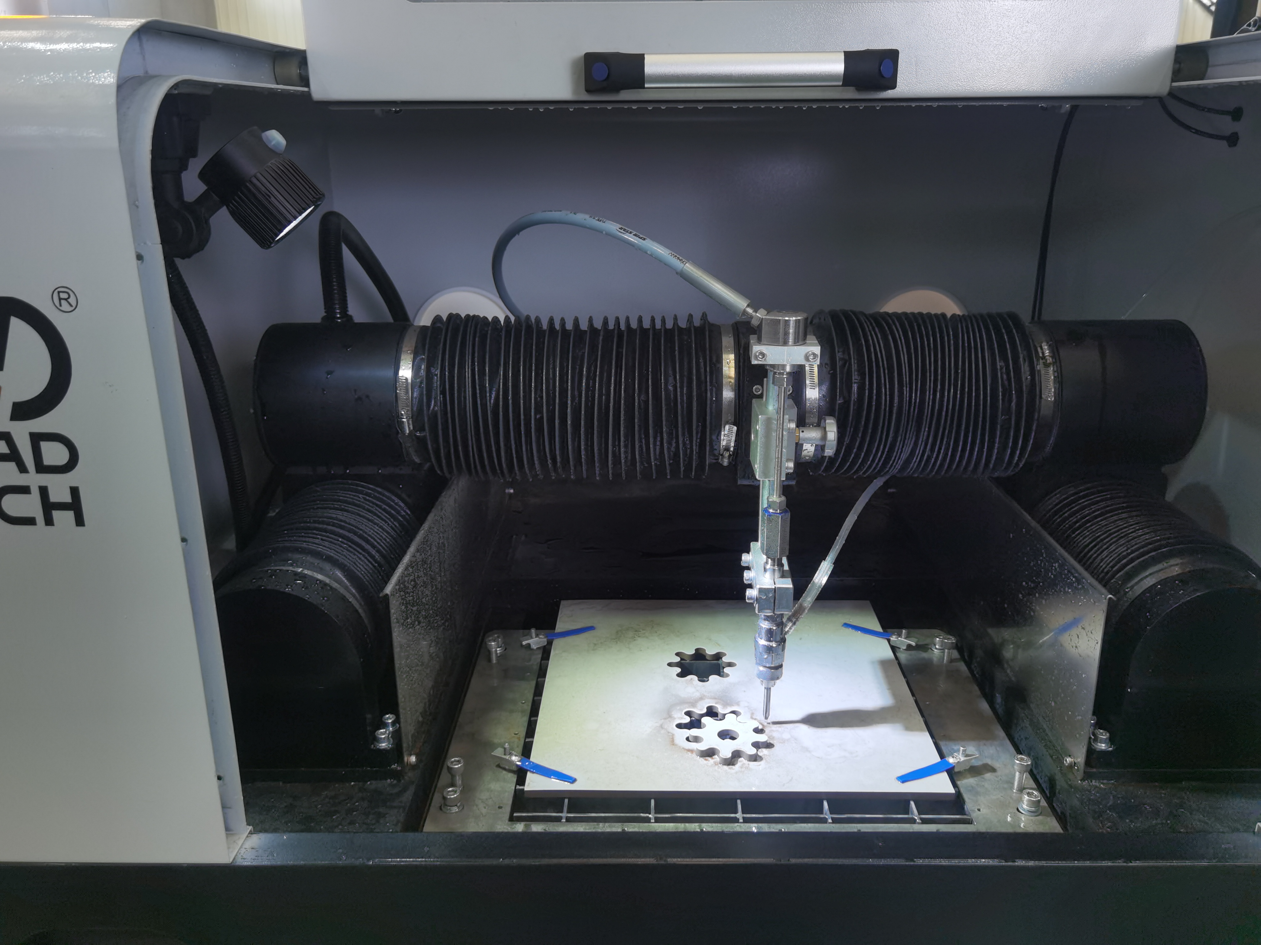 桌面水切割机 (11) 桌面水切割机 (11)