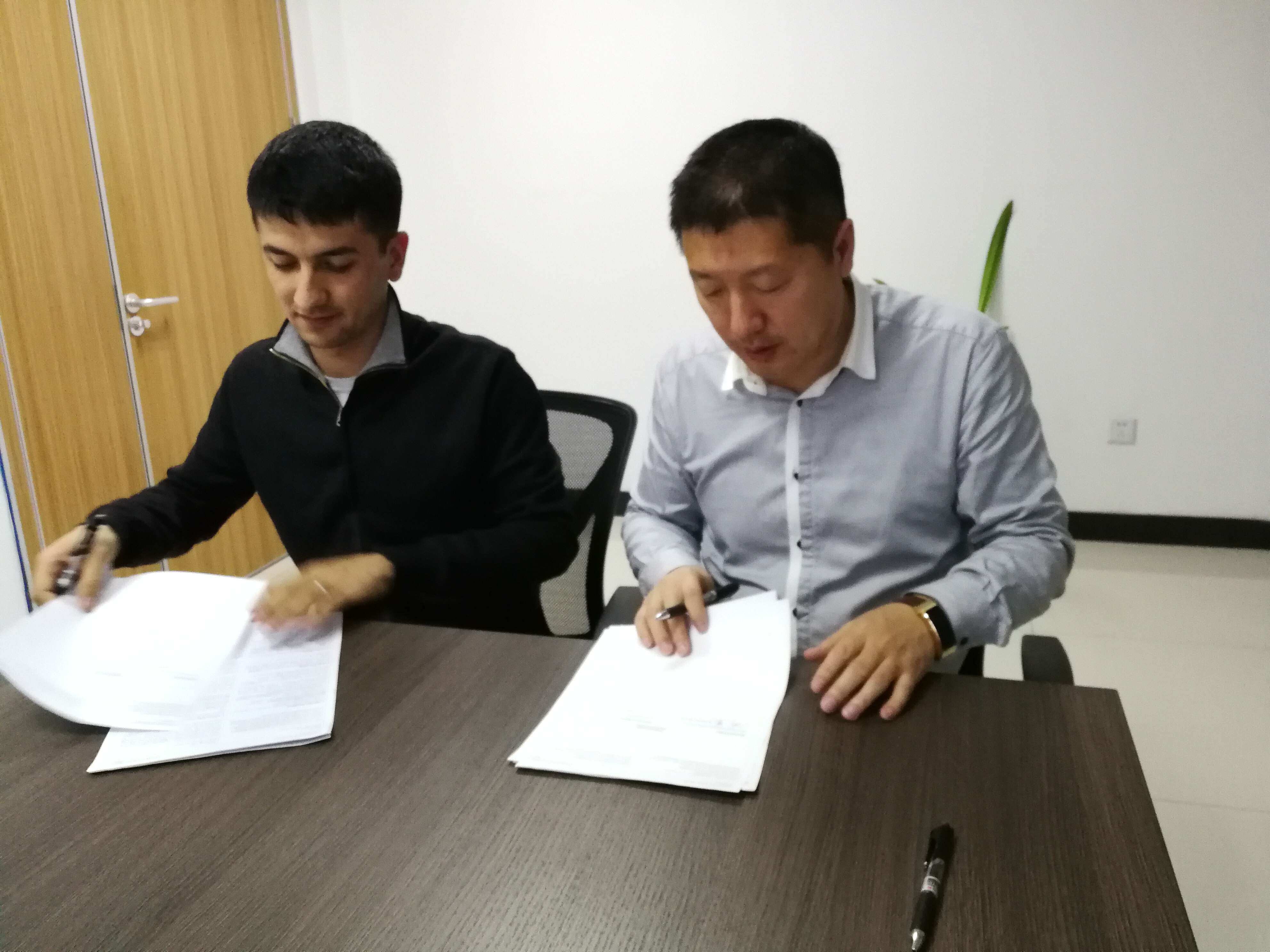 su jeti kesme makinesi