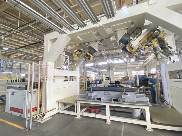 Su jeti kesme makinesi