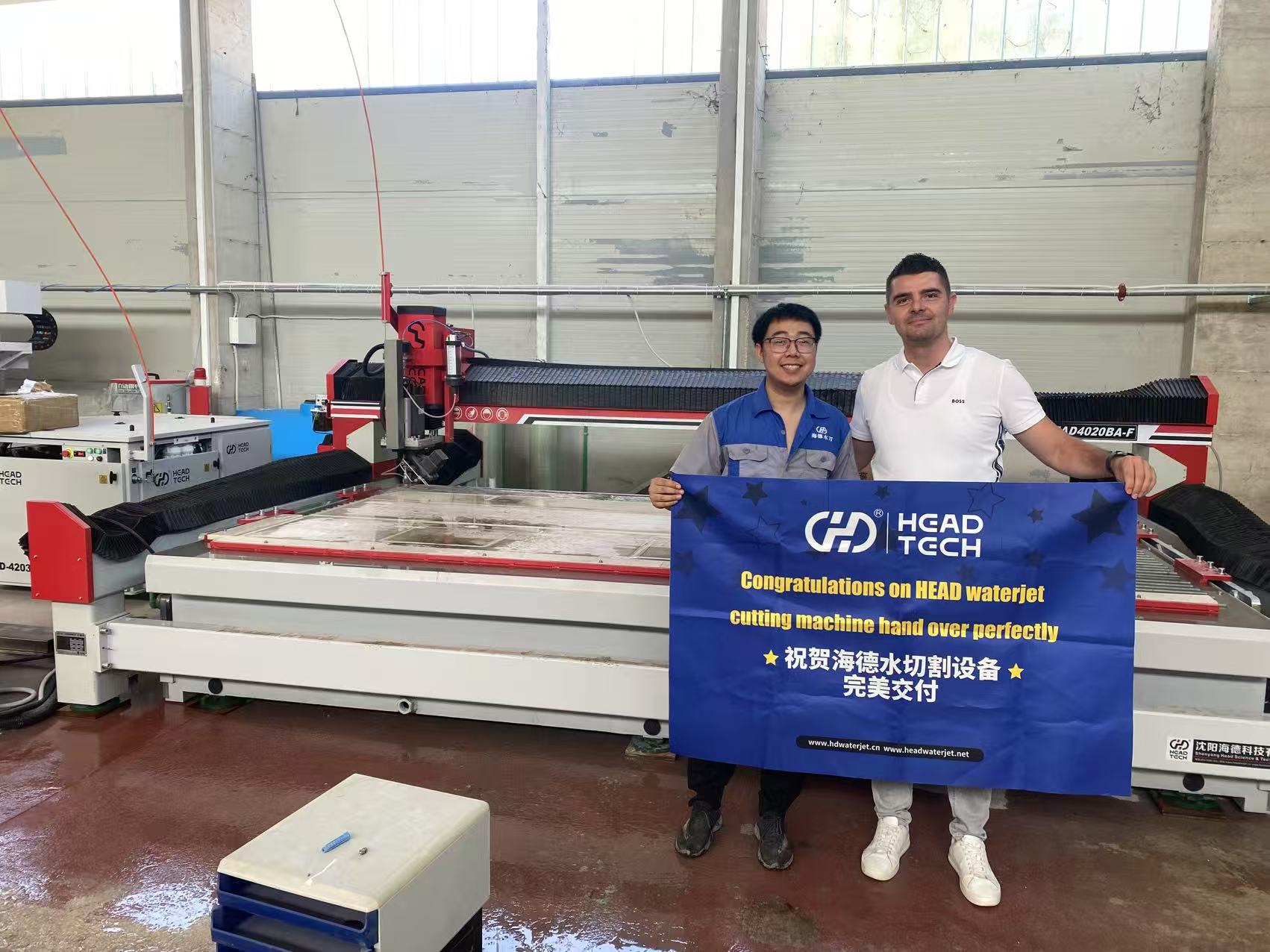 客户合照 (1).jpg