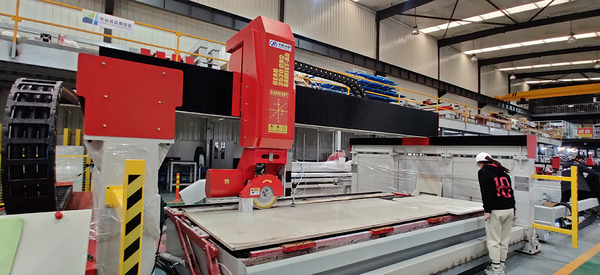 Su jeti kesme makinesi